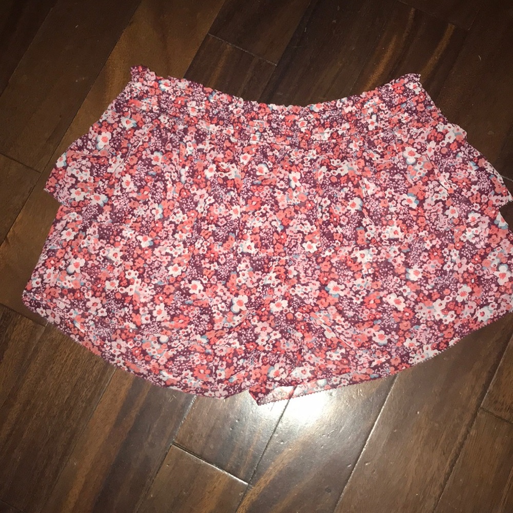 Shorts - Picture 1 of 1